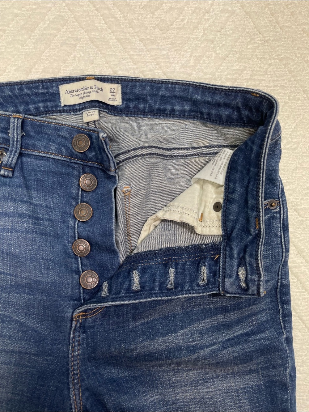 Abercrombie & Fitch Curvy High Rise Distressed Skinny Blue Jeans Size 27 Short - Picture 5 of 14
